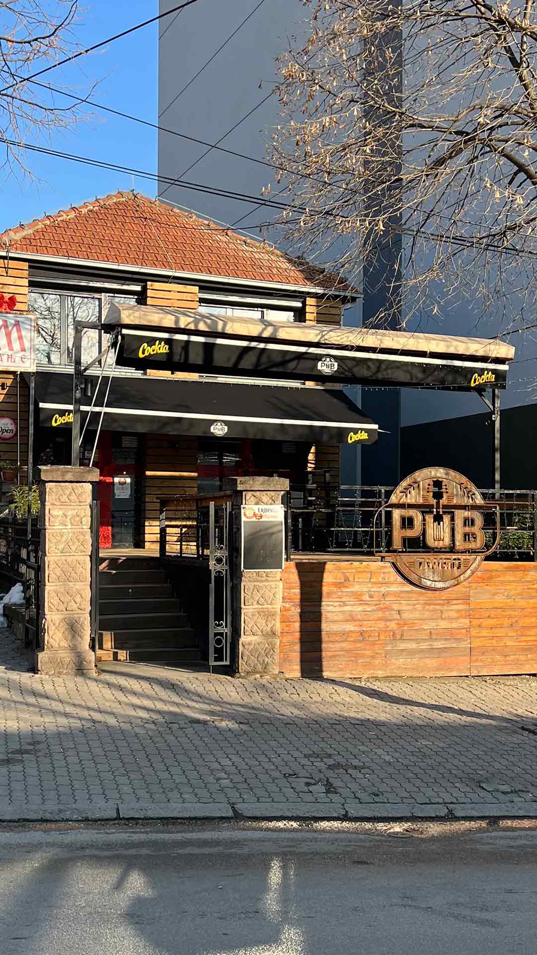 Tango Pub